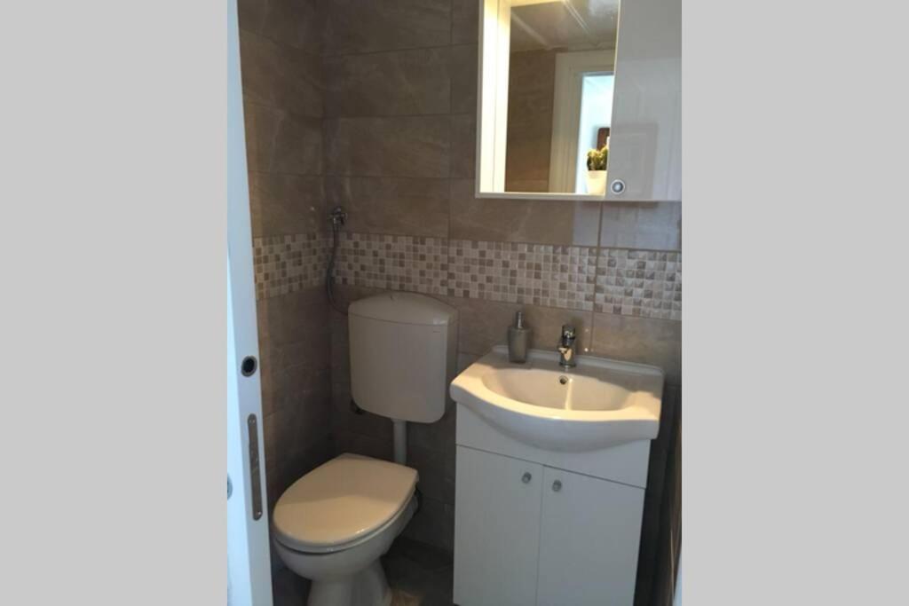 Apartman Knezovic Stari Grad  Exterior foto